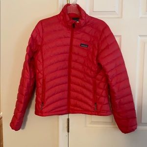 Patagonia, Women’s Pink Puffer, Size Medium